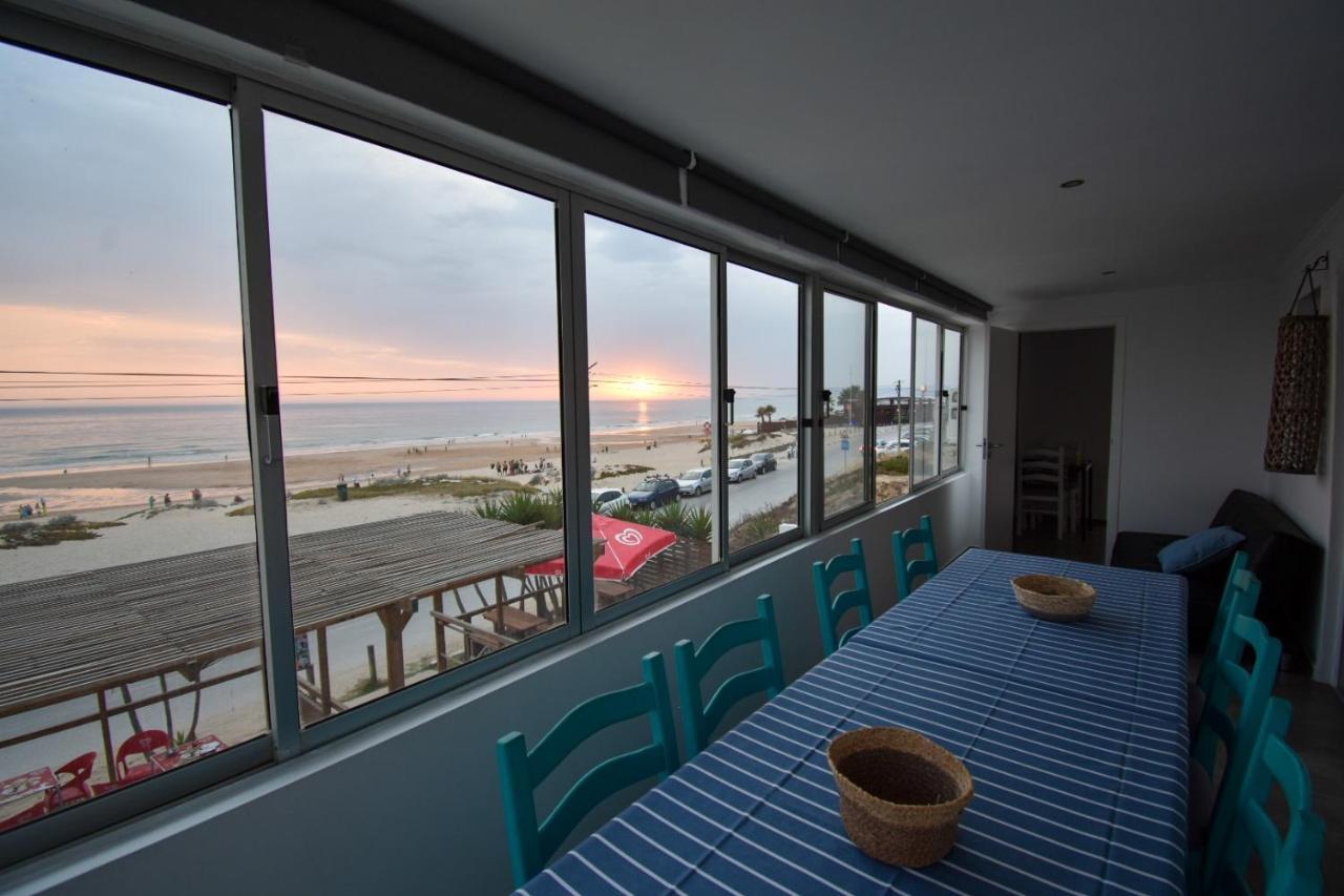 Rock'S Beach Spot Front Costa da Caparica Exterior photo
